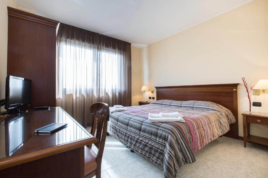 Hotel Fidenza Værelse billede